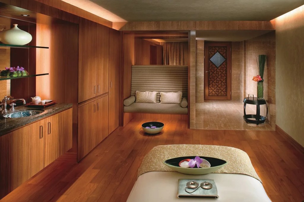 Mandarin Oriental Hong Kong Spa - Treatment room