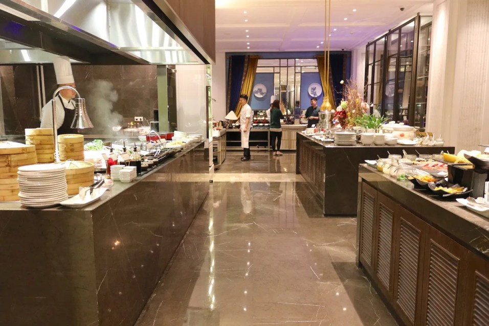 Social restaurant - Buffet breakfast