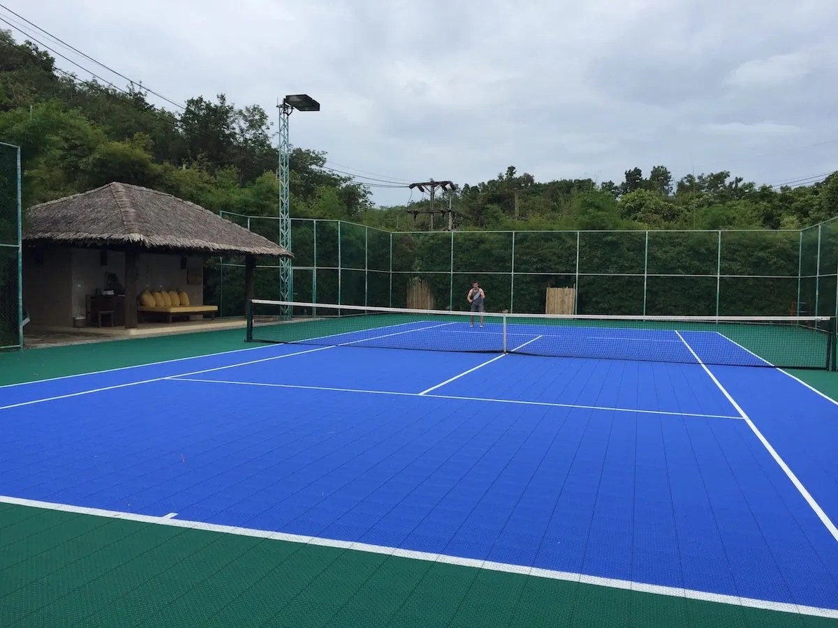 Tennis court