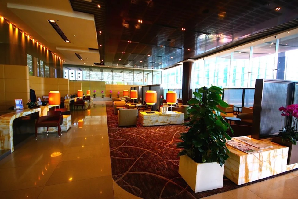 First Class Check-in Terminal - Counters