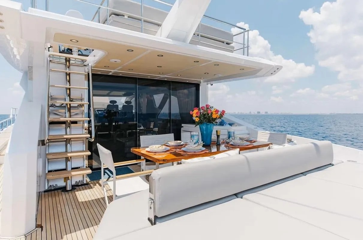 Luxury boat maintenance