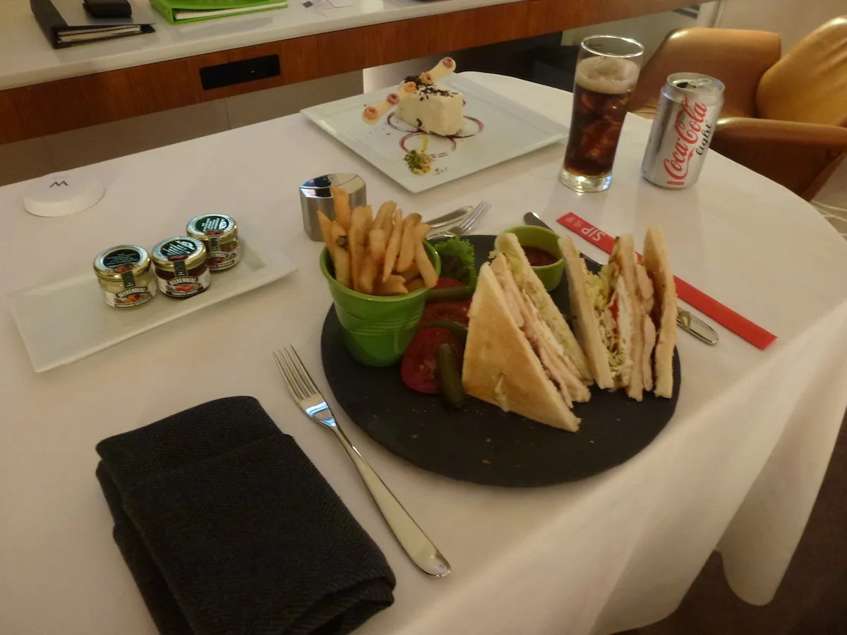 W Taipei - Club Sandwich