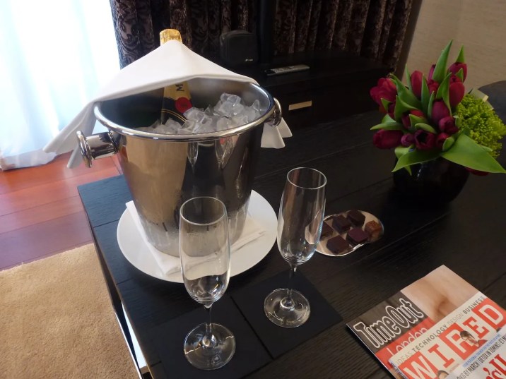 Bulgari London Knightsbridge Suite - Welcome Champagne