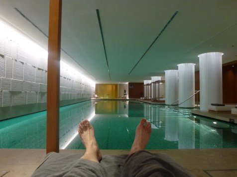 Bulgari London - Spa pool