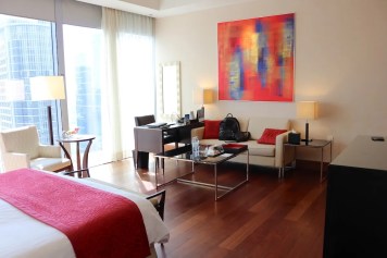 Luxury Pool View room - Bedroom