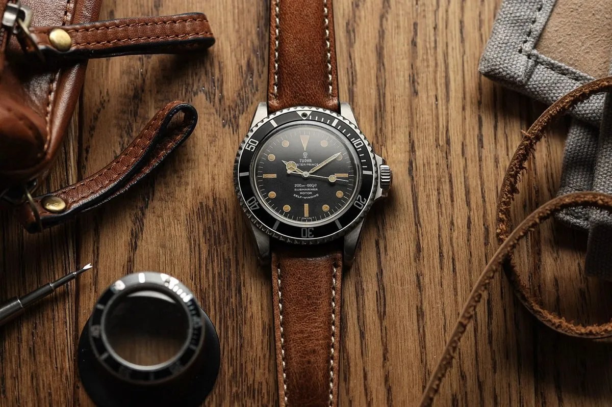 luxury watch tudor submariner