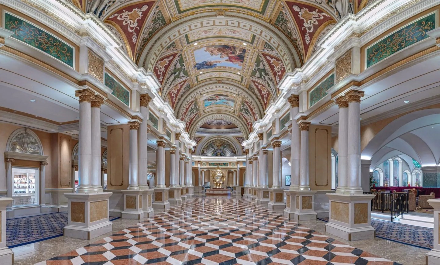 Palazzo at The Venetian Las Vegas lobby