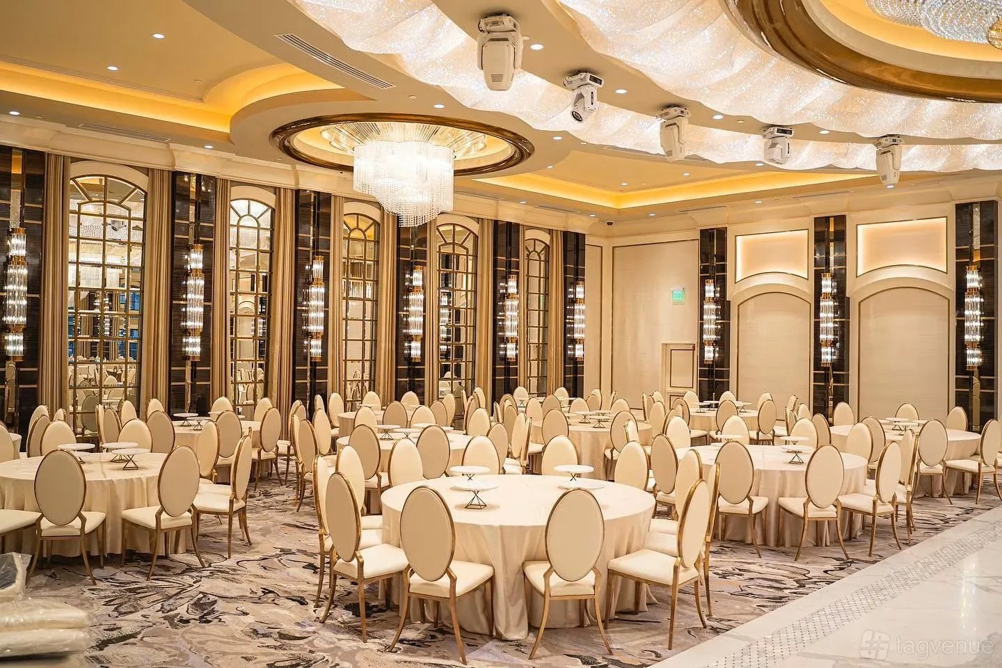 Grand Venue Los Feliz